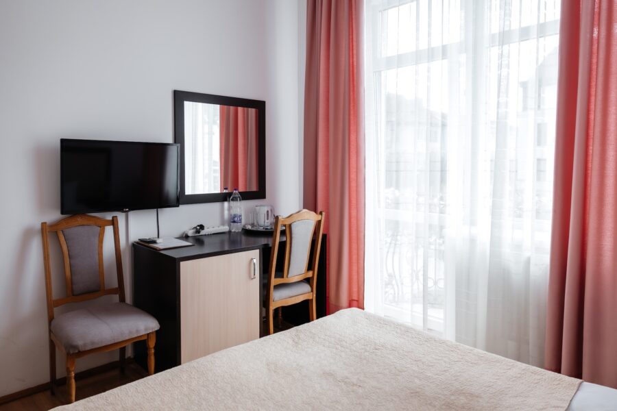 Готель "Писанка"Головна